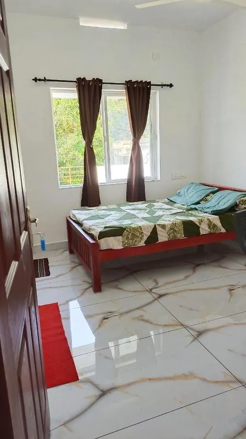 הקונטקטים של Safari Homestay Fortkochi